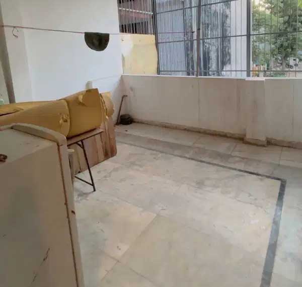 Semi Frurnished House/Floor (1st) for Bachelors for rent - 2BHK