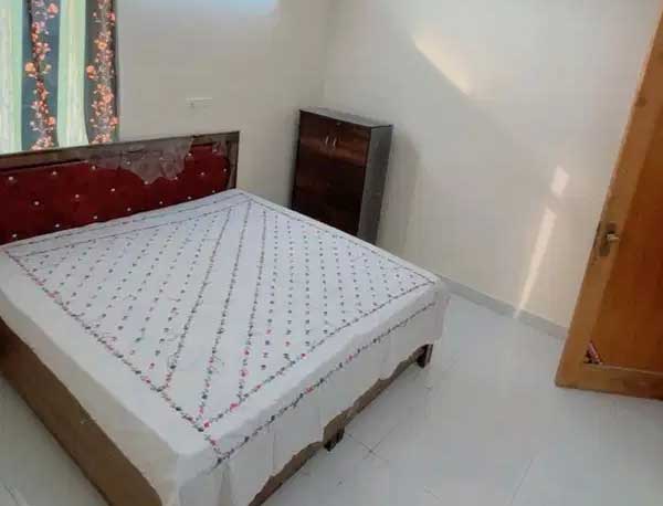 Semi Frurnished House/Floor (1st) for Bachelors for rent - 2BHK