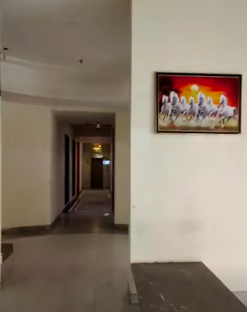 2 BHK Flat for Sale in Sector 16B at Ajnara Homes
