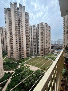 For Rent - 2BHK Semi Furnished Flat near Gaur City Mall