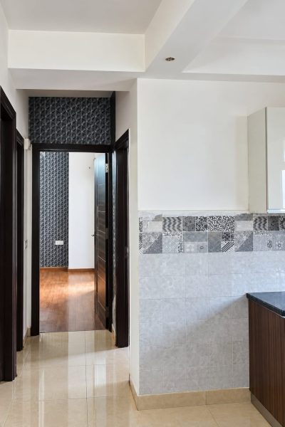 2 BHK Flat available in Samridhi Grand Avenue in Noida Extension @ 21k