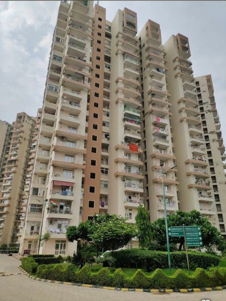 Flat for rent nearby Galaxy Blue Sapphire Mall