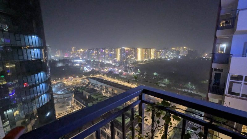 Female Flatmate needed - 1BHK available in a 3 BHK Apartment