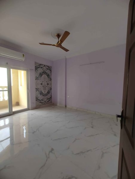 3-BHK Semi Furnished Flat for Rent in Chi 5 Sector