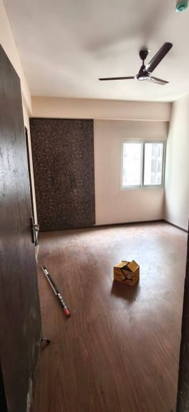 New and Unused Flats for Bachelors @ 21k + maintenance