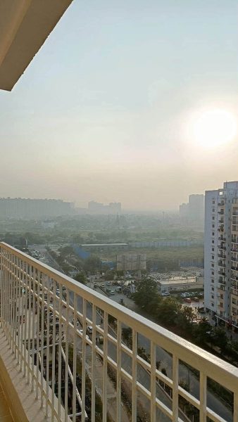 Urgent sale of 3BHK Apartment in Ajnara Homes