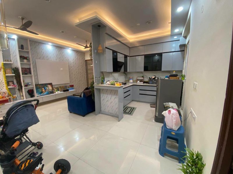 Flat for rent available for Working Bachelors, Couples, and Family
