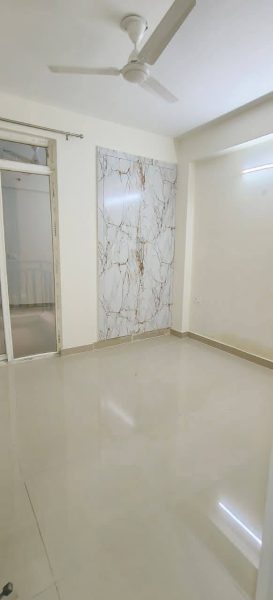 Flat for sale @ 68 lakhs nearby Gaur City Mall