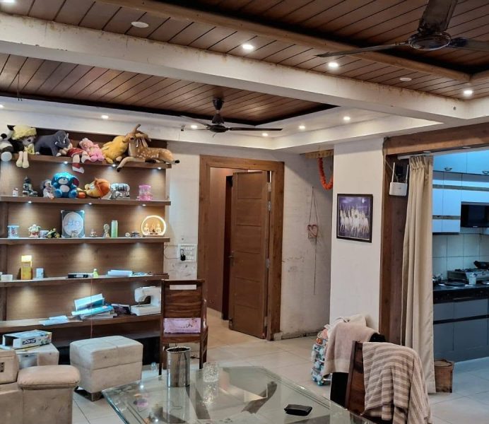 FLATS & VILLAS FOR RENT – NOIDA EXTENSION